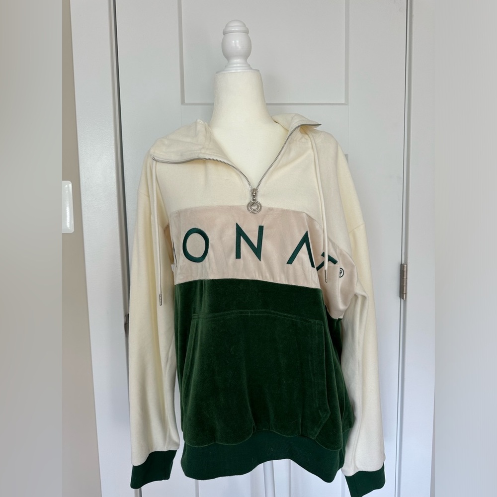 Monat zipped hoodie